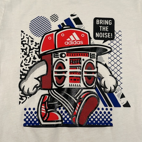 Boys Adidas T-shirt - Picture 2 of 3